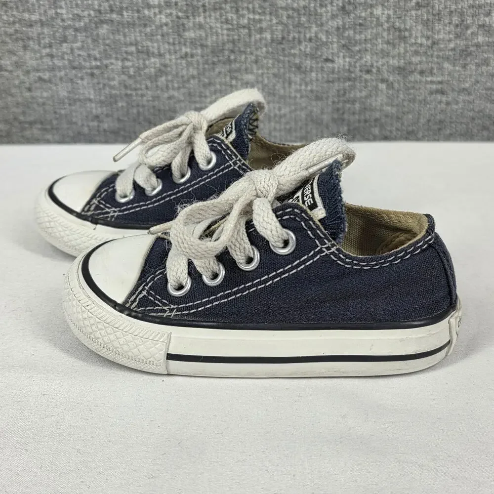 CONVERSE INFANT CHUCK TAYLOR ALL STAR – NAVY CANVAS – SIZE 4 US – CLASSIC STYLE